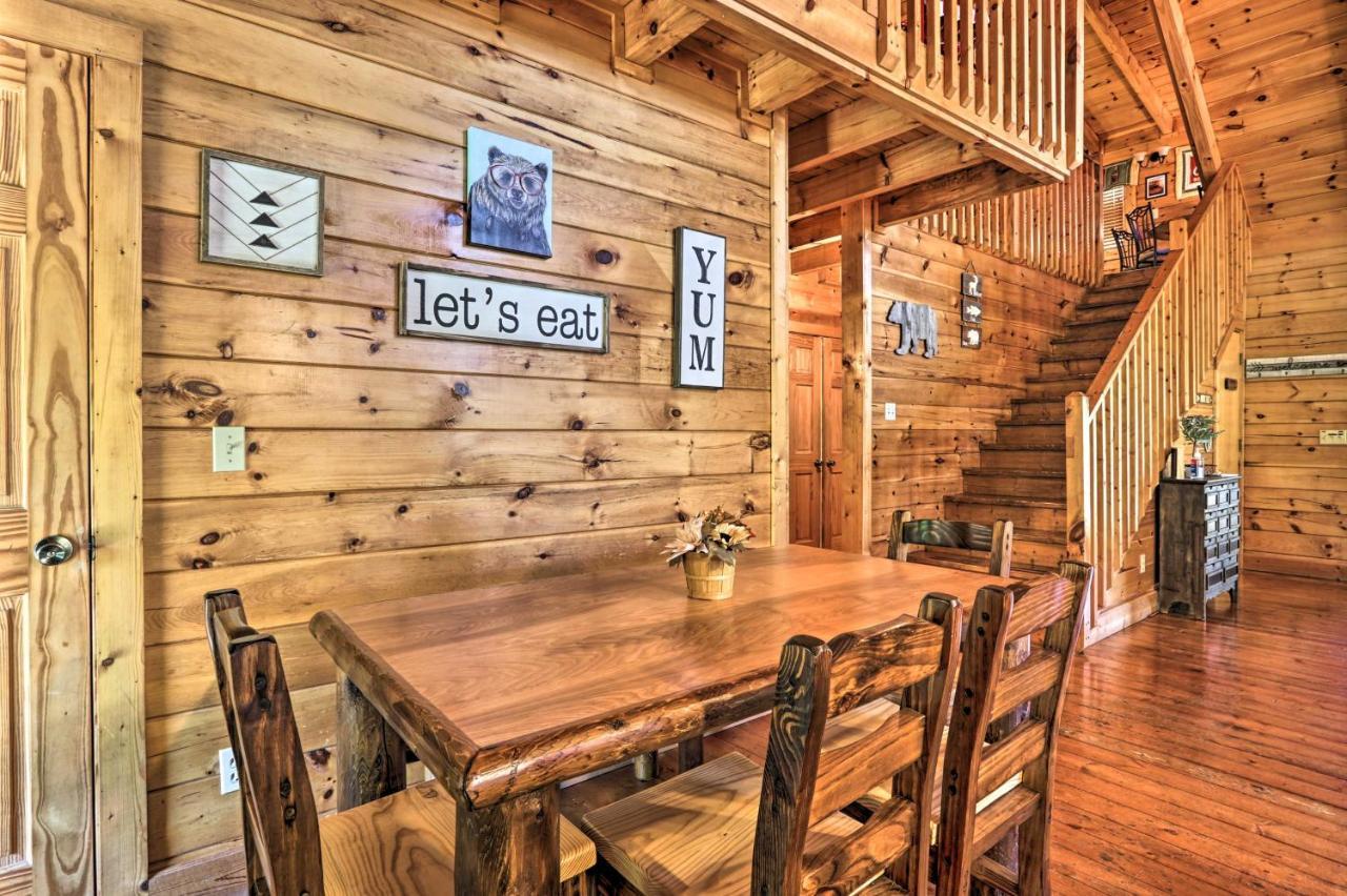 Sevierville Cabin With Deck Minutes To Pigeon Forge Buitenkant foto