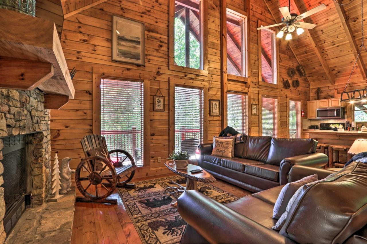 Sevierville Cabin With Deck Minutes To Pigeon Forge Buitenkant foto