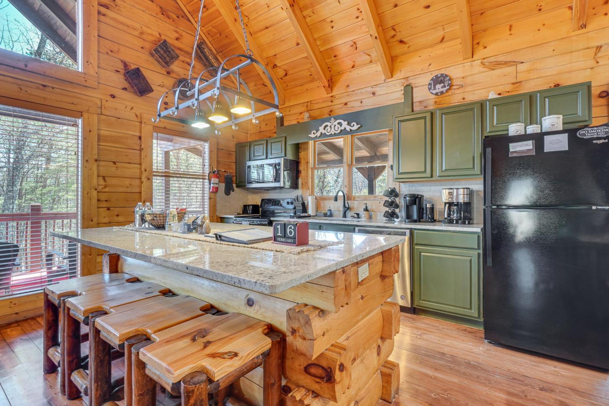 Sevierville Cabin With Deck Minutes To Pigeon Forge Buitenkant foto